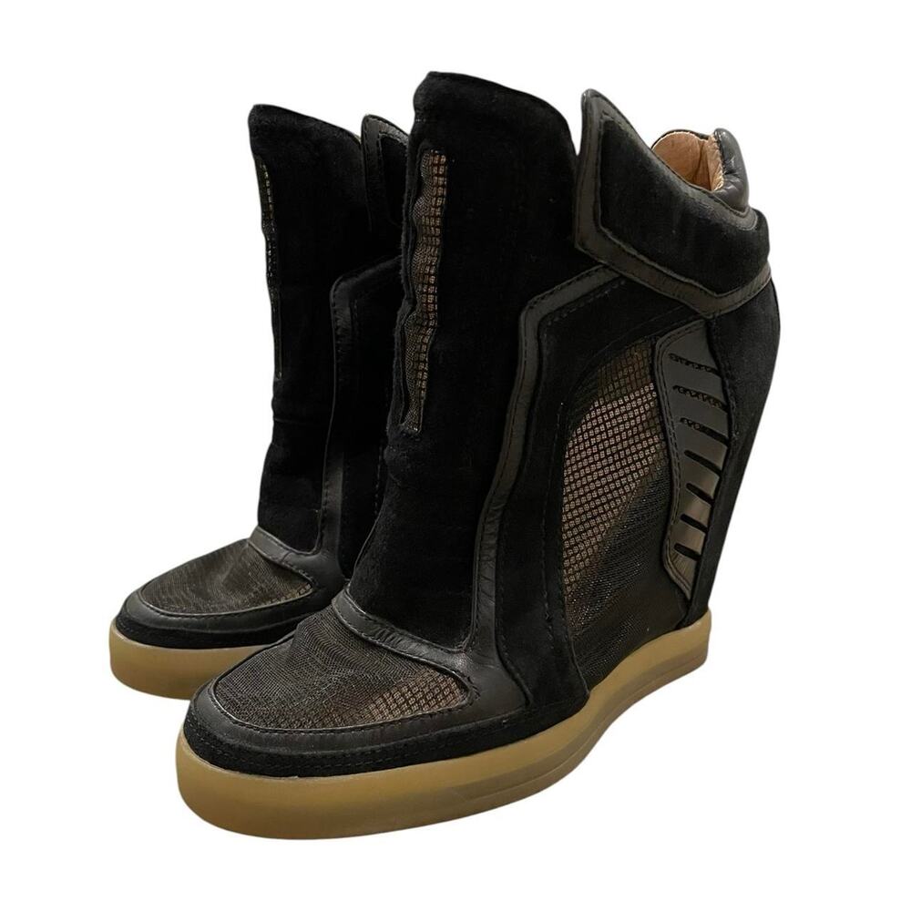 Vintage Y2K L.A.M.B. Black suede and mesh wedge sneakers Size 9